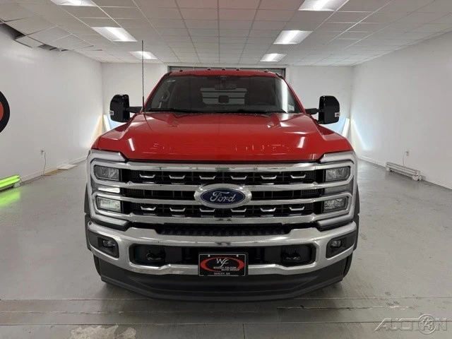 2025 Ford Super Duty 5th Gen - Image 2 of 12