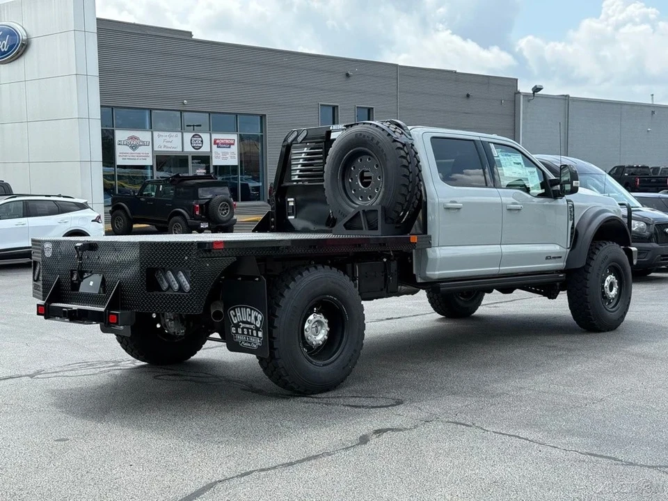 2025 Ford Super Duty 5th Gen - Image 7 of 12