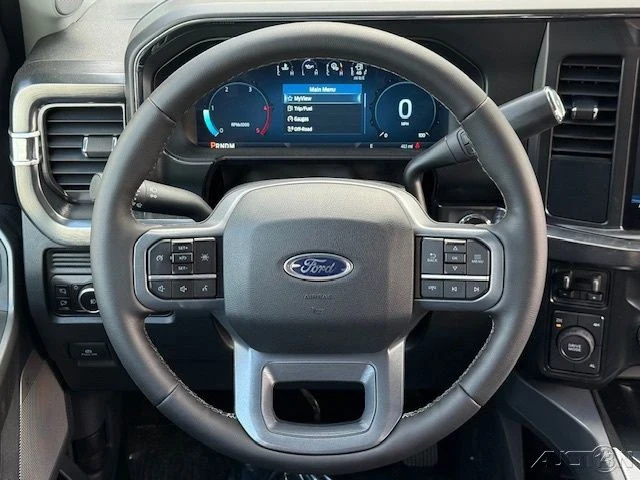 2025 Ford Super Duty 5th Gen - Image 18 of 21