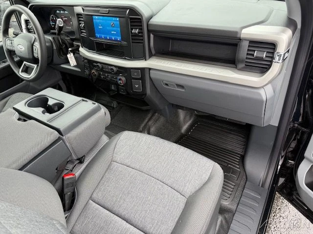 2025 Ford Super Duty 5th Gen - Image 18 of 21