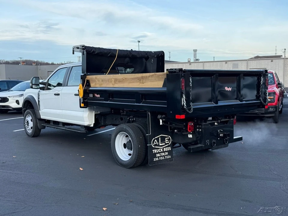 2025 Ford Super Duty 5th Gen - Image 3 of 12