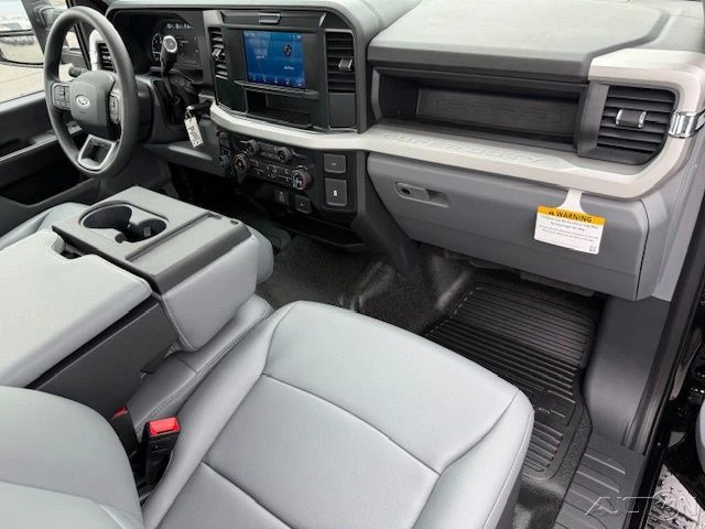 2025 Ford Super Duty 5th Gen - Image 15 of 21
