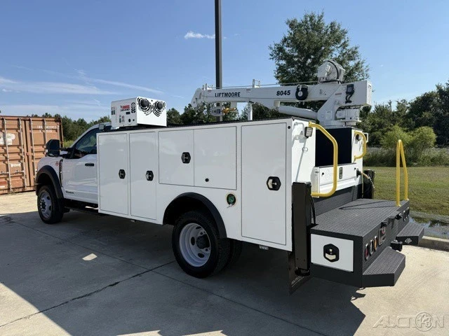 2025 Ford Super Duty 5th Gen - Image 11 of 12