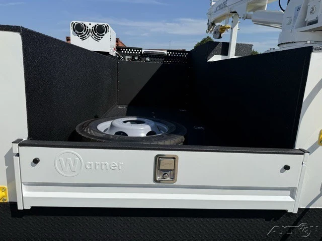 2025 Ford Super Duty 5th Gen - Image 7 of 12