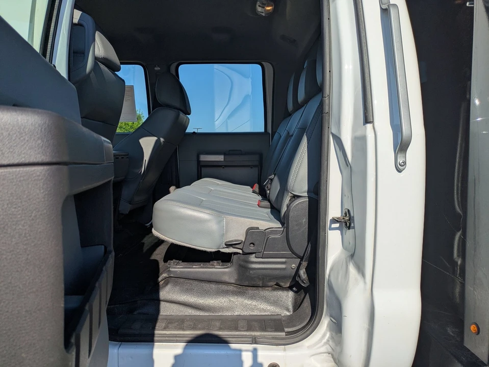 2025 Ford F-Series - Image 26 of 31