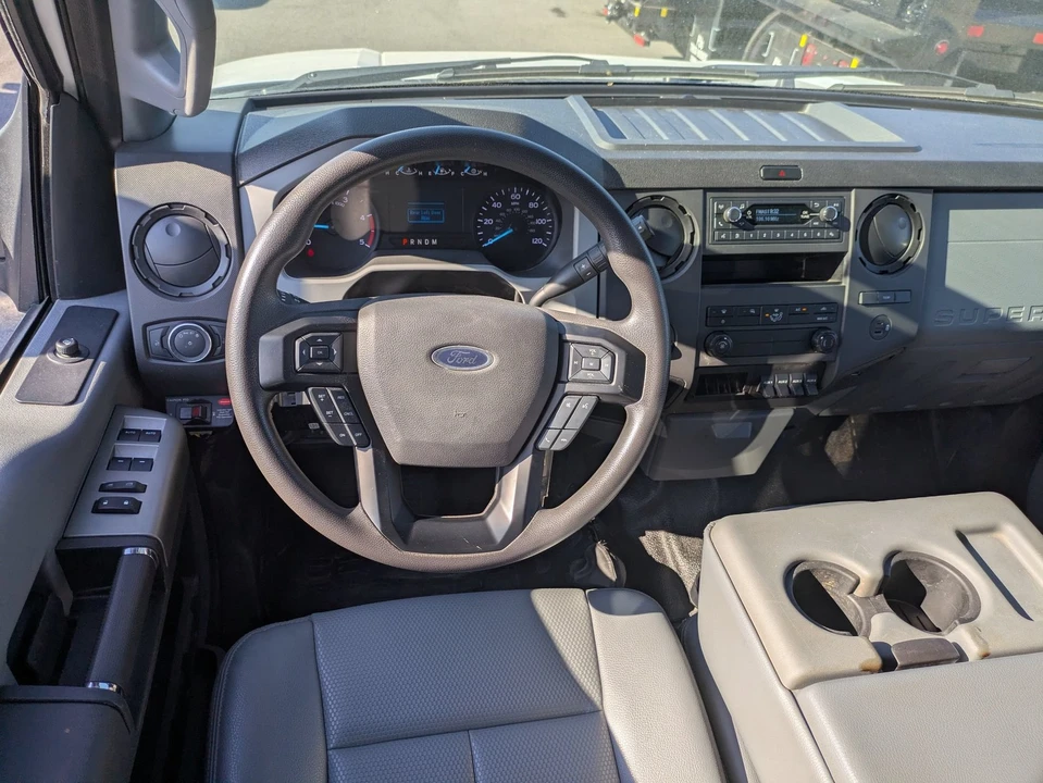 2025 Ford F-Series - Image 28 of 31