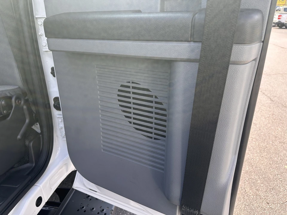 2025 Ford F-Series - Image 13 of 30