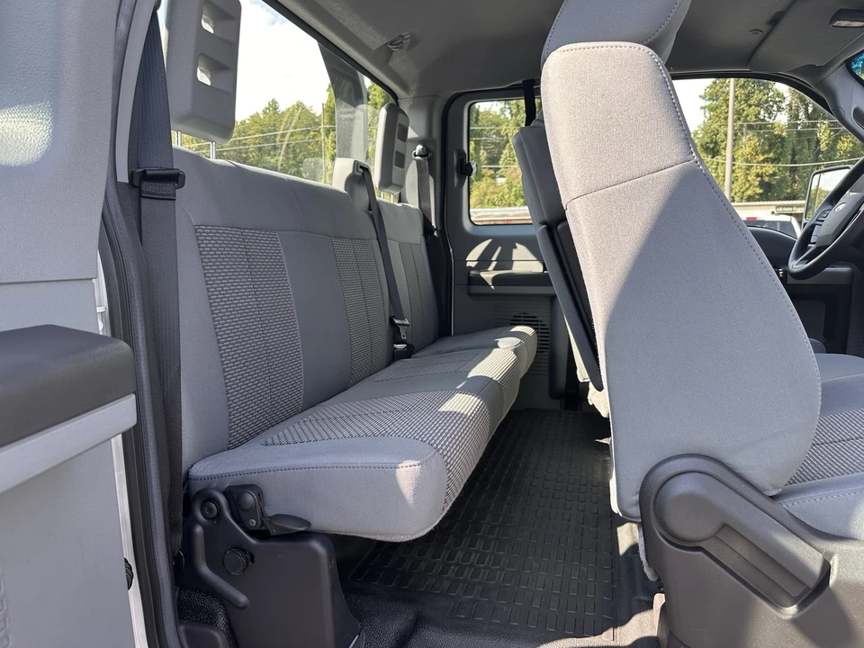 2025 Ford F-Series - Image 17 of 30