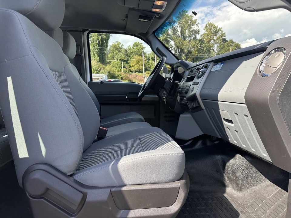 2025 Ford F-Series - Image 16 of 30