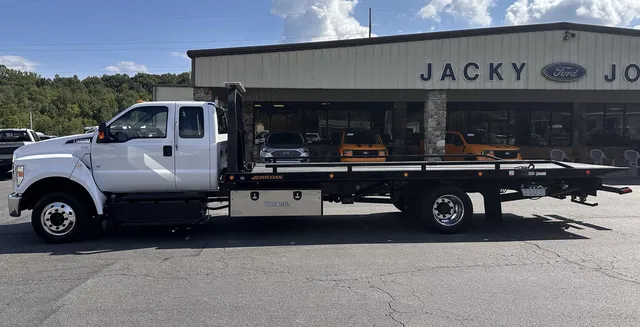 2025 Ford F-650 XLT Rollback