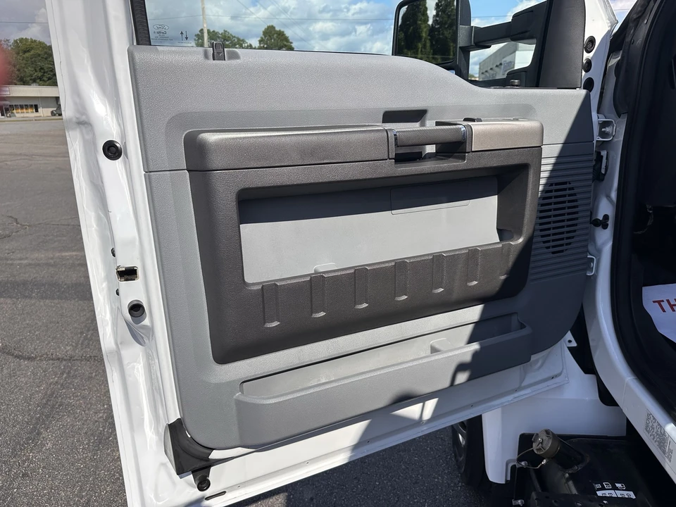 2025 Ford F-Series - Image 11 of 30