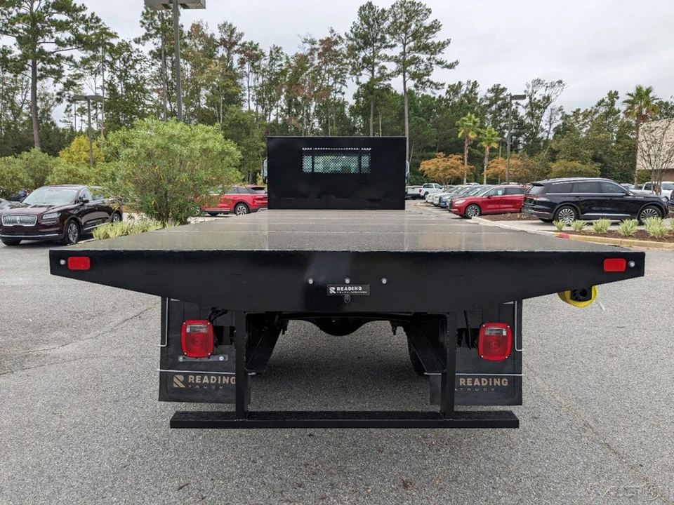 2025 Ford Super Duty 5th Gen - Image 5 of 21