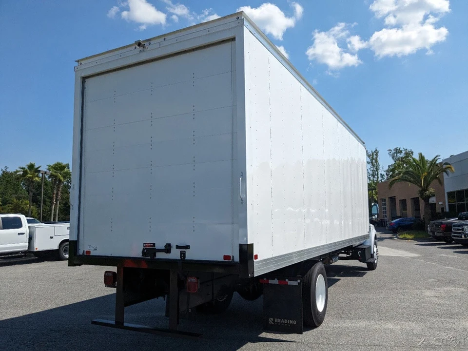 2025 Ford Super Duty 5th Gen - Image 4 of 21