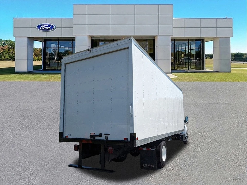 2025 Ford Super Duty 5th Gen - Image 4 of 21