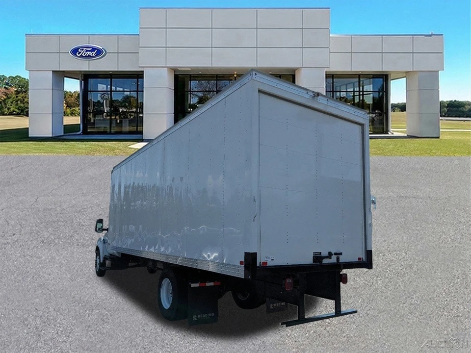 2025 Ford Super Duty 5th Gen - Image 6 of 21