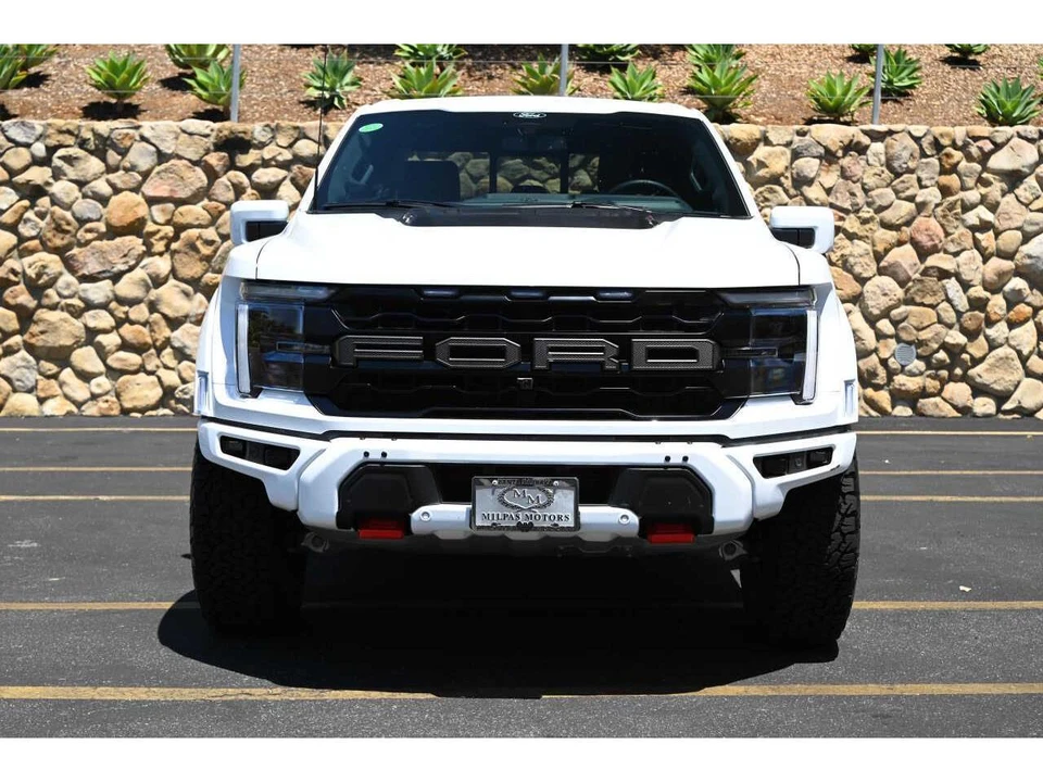 2025 Ford F-150 14th Gen - Image 2 of 20