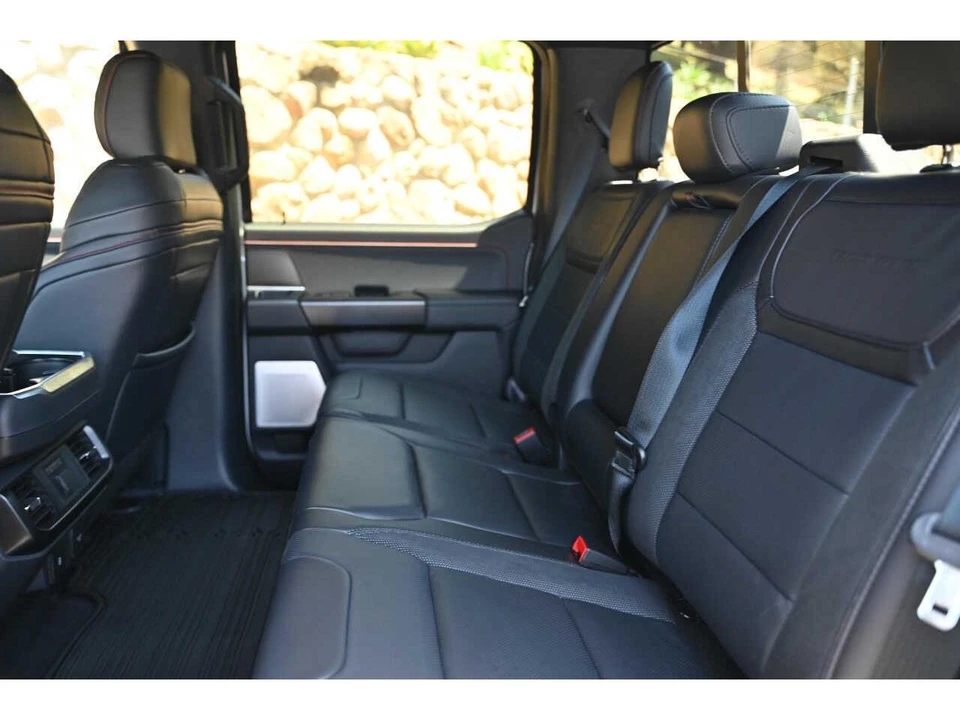 2025 Ford F-150 14th Gen - Image 19 of 20