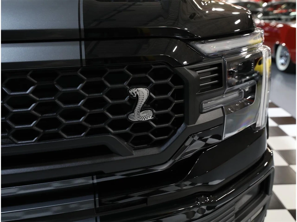 2025 Ford F-150 14th Gen - Image 11 of 31