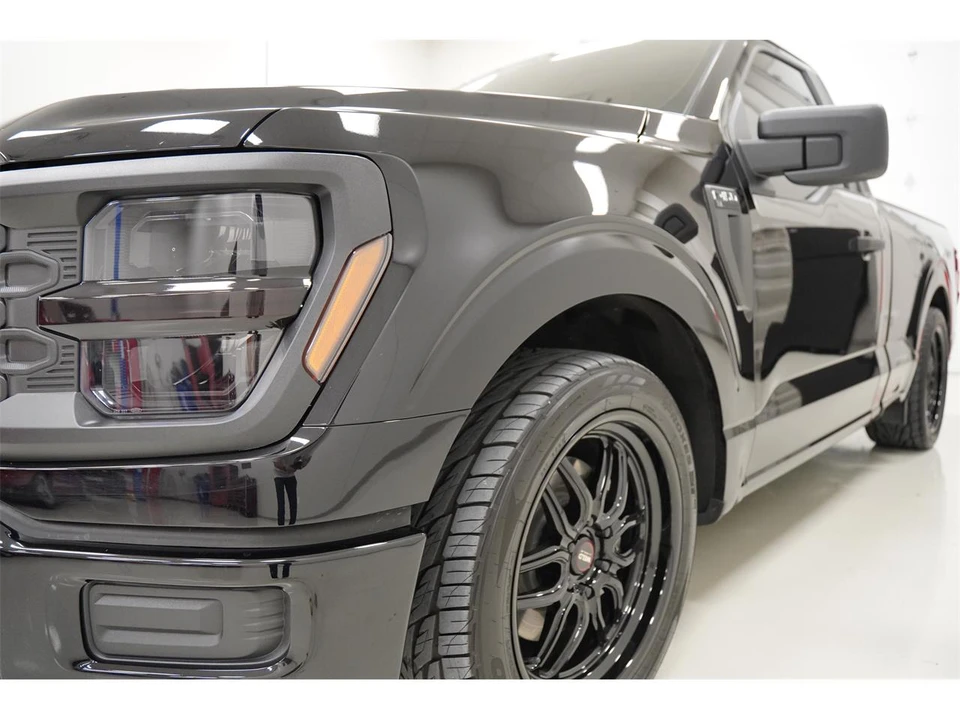 2025 Ford F-150 14th Gen - Image 12 of 31