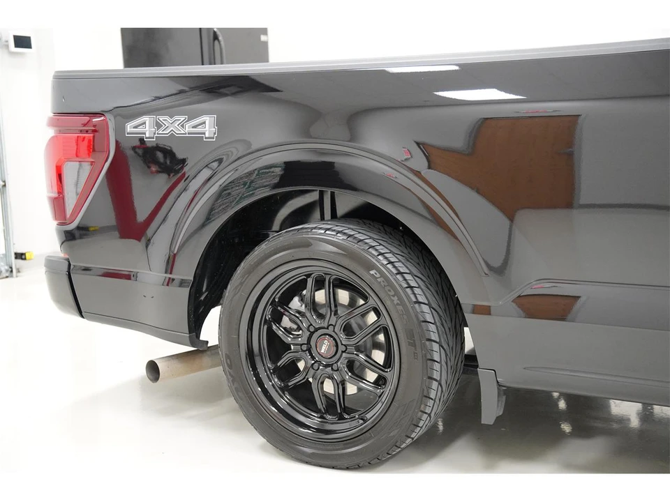 2025 Ford F-150 14th Gen - Image 18 of 31