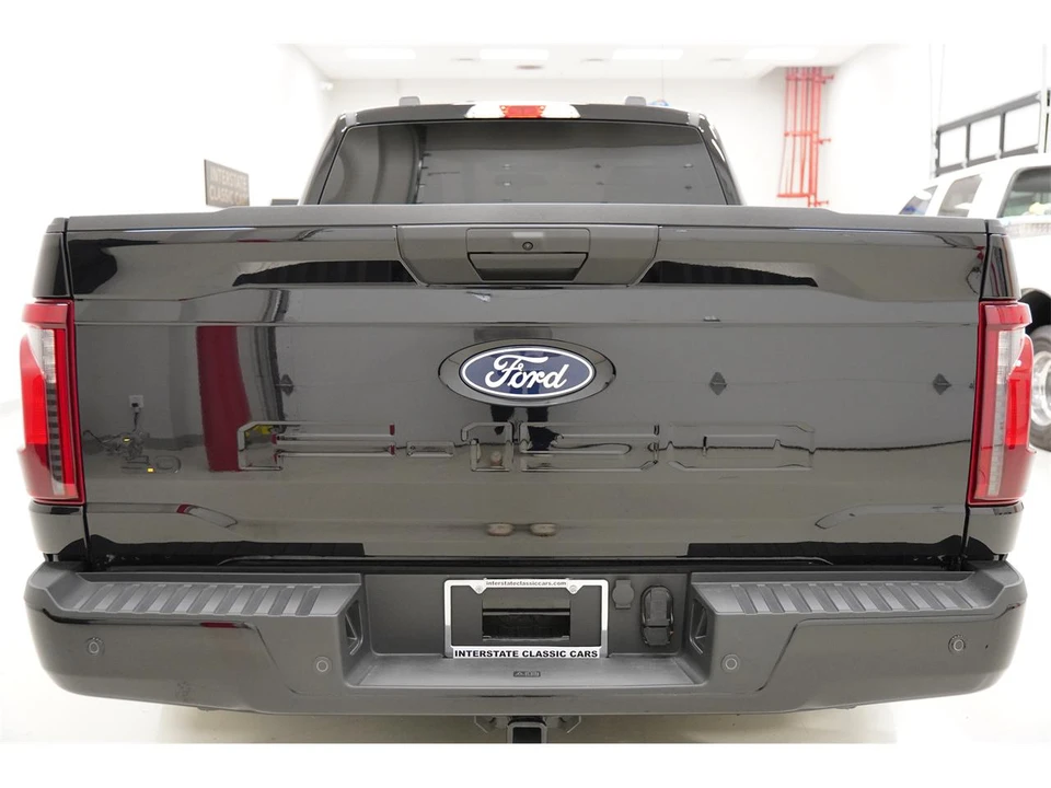 2025 Ford F-150 14th Gen - Image 21 of 31