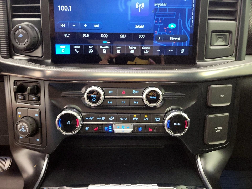 2025 Ford F-150 Raptor 14th Gen - Image 18 of 28