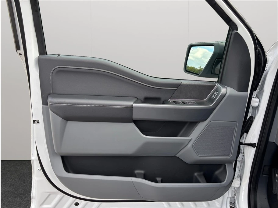 2025 Ford F-150 14th Gen - Image 21 of 21