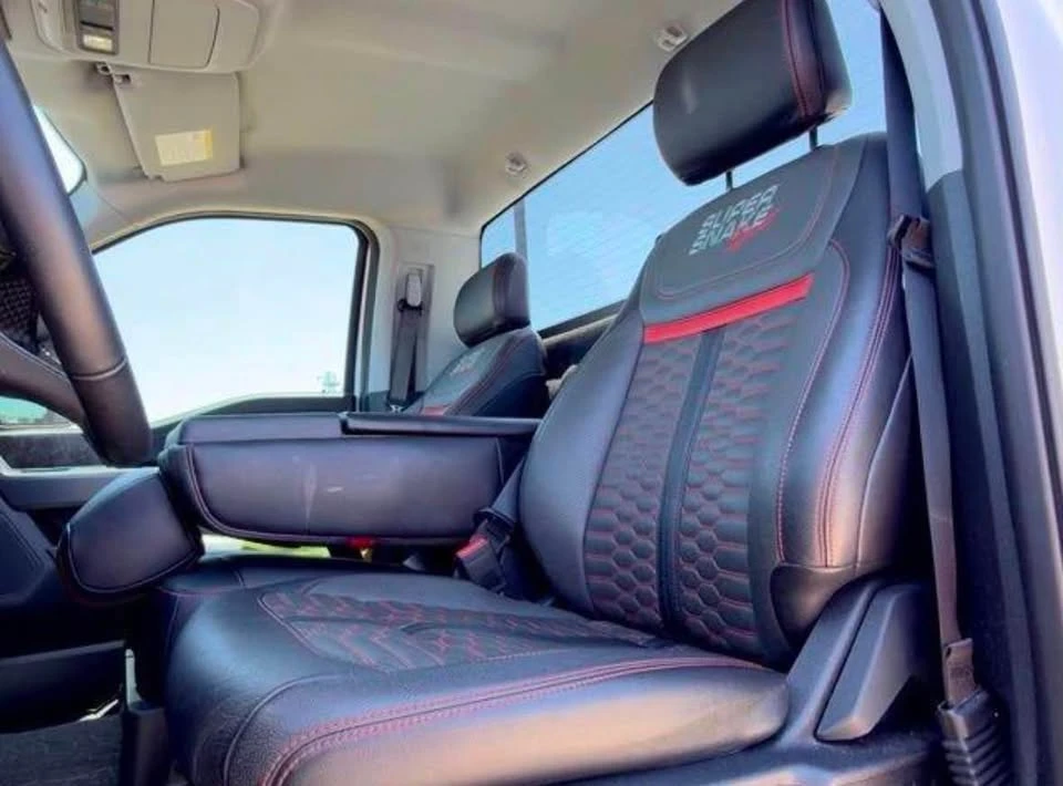2025 Ford Super Duty 5th Gen - Image 11 of 15