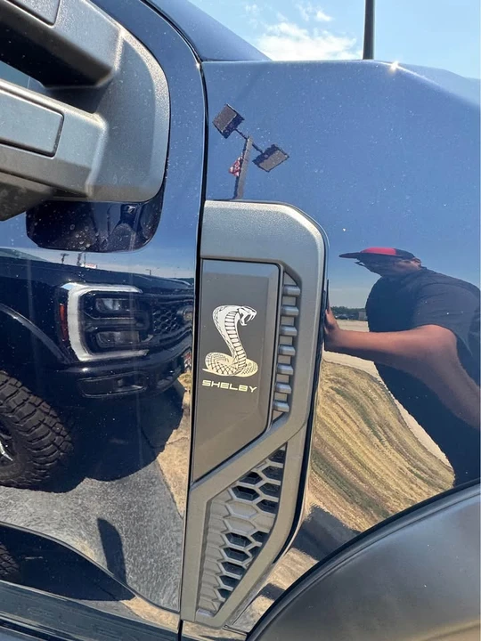 2025 Ford Super Duty 5th Gen - Image 8 of 15