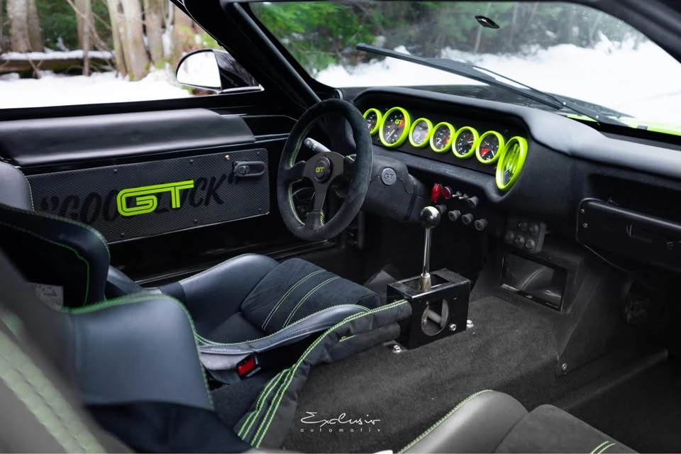 2025 Ford GT - Image 15 of 20