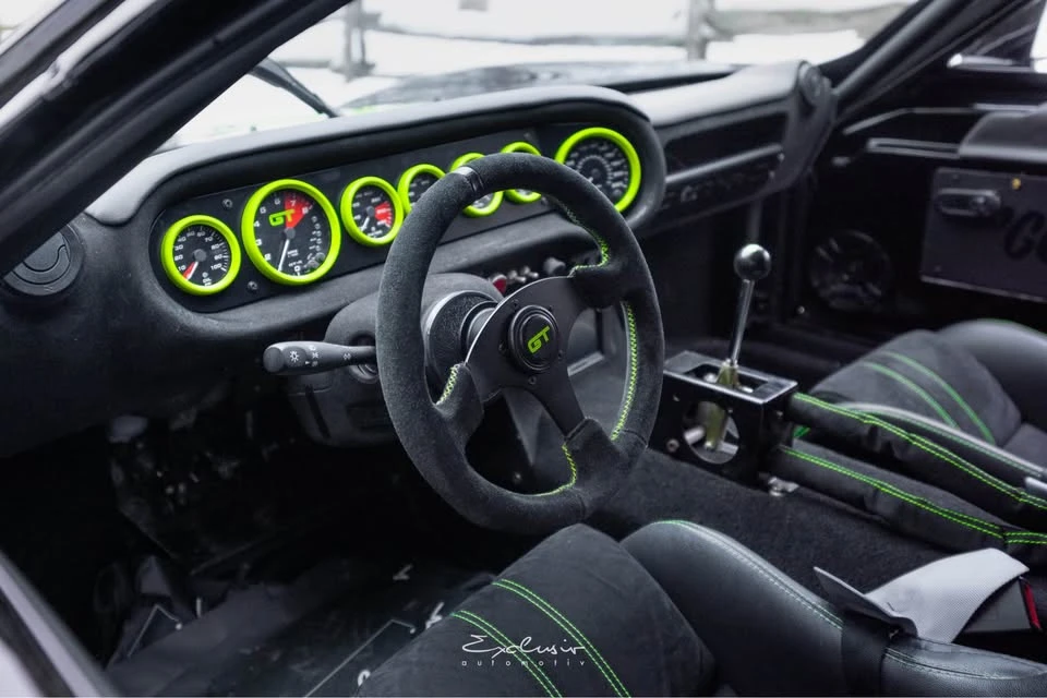 2025 Ford GT - Image 8 of 20
