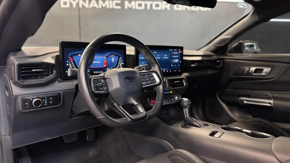 2025 Ford GT - Image 8 of 9