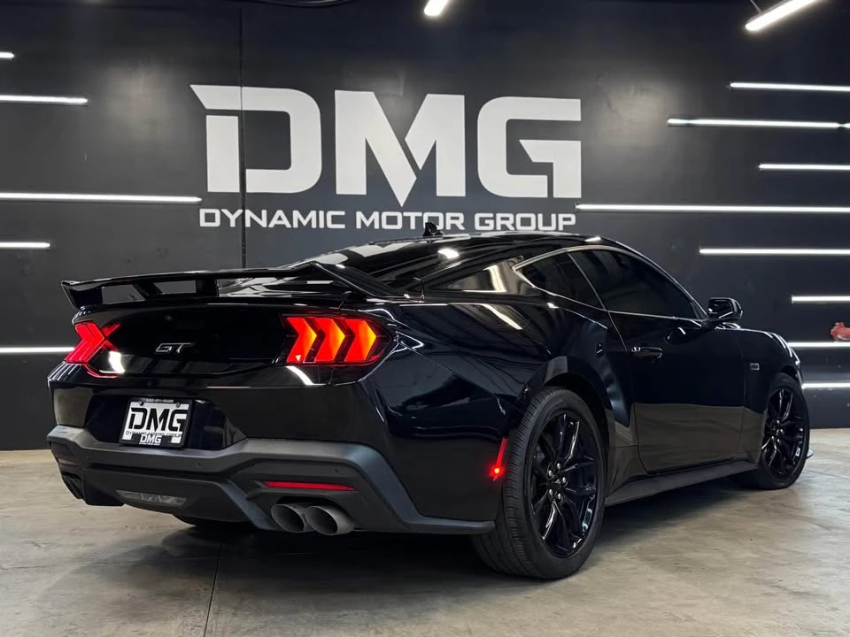 2025 Ford GT - Image 4 of 9