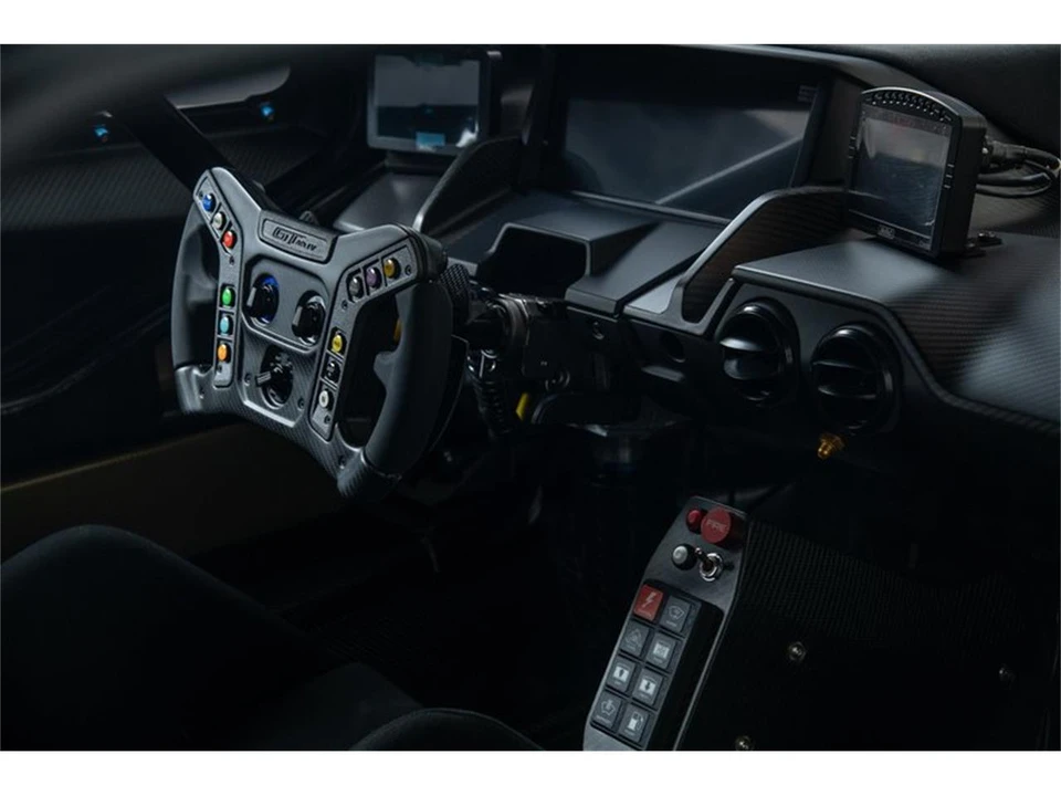 2025 Ford GT - Image 5 of 31