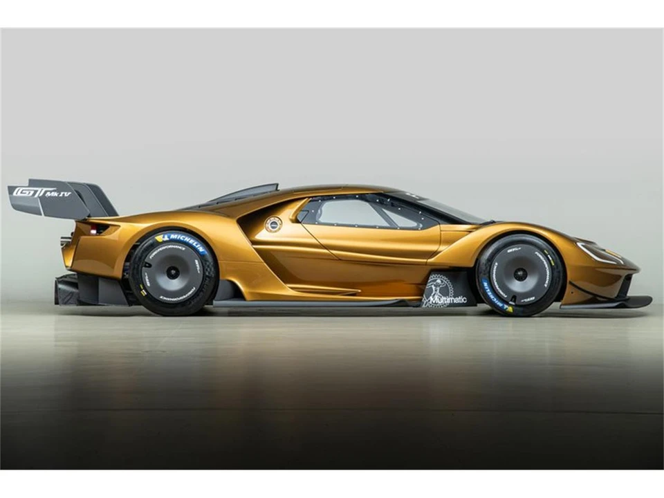 2025 Ford GT - Image 25 of 31