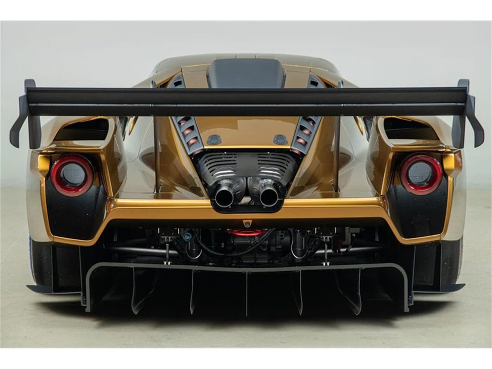 2025 Ford GT - Image 22 of 31