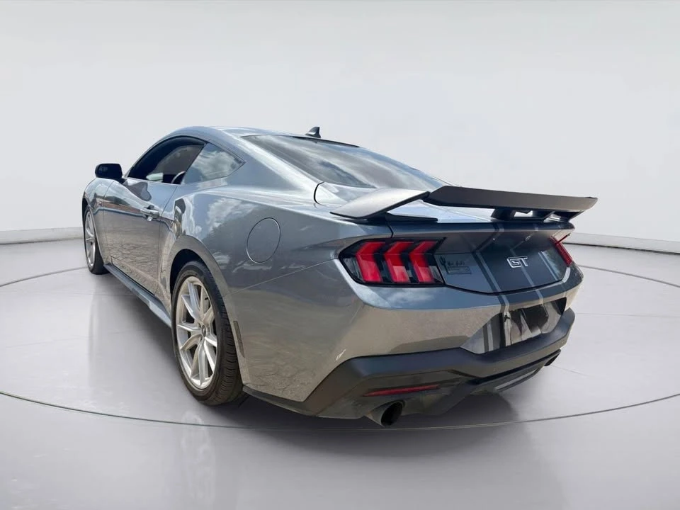 2025 Ford GT - Image 3 of 15