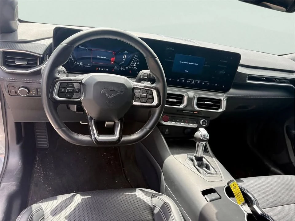2025 Ford GT - Image 13 of 15