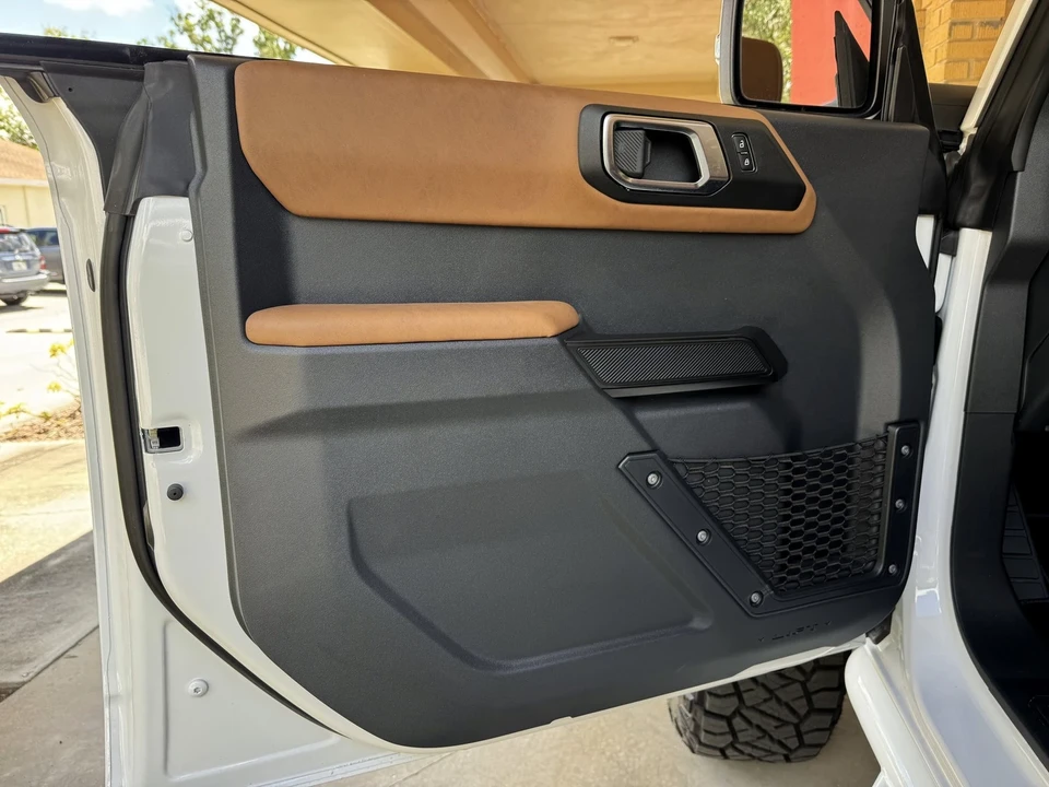2025 Ford Bronco 6th Gen - Image 19 of 21