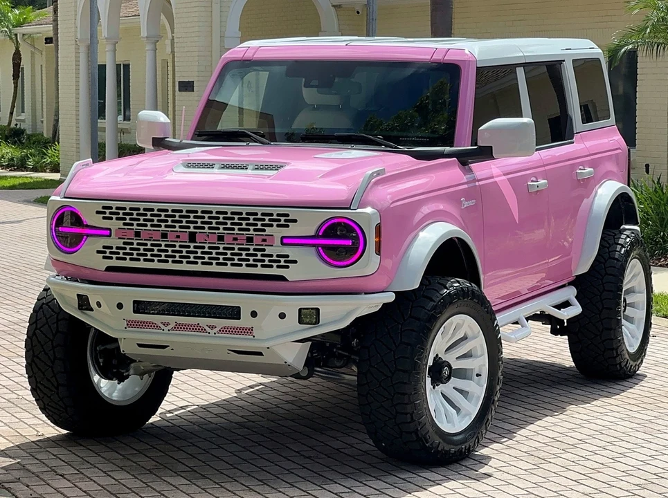 2025 Ford Bronco 6th Gen - Image 17 of 21