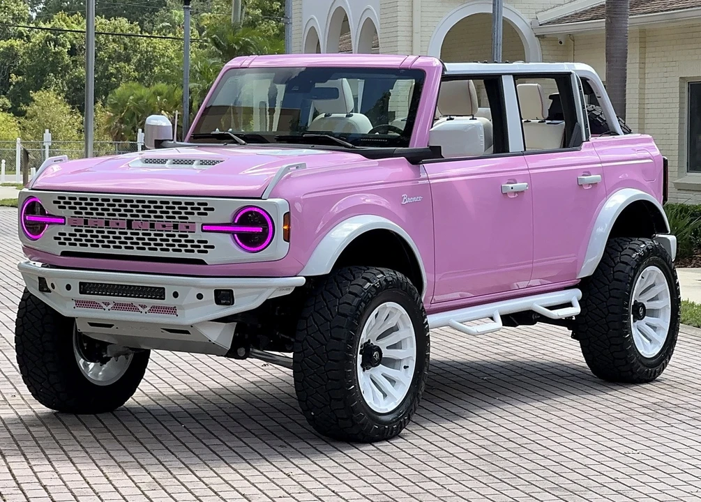 2025 Ford Bronco 6th Gen - Image 6 of 21