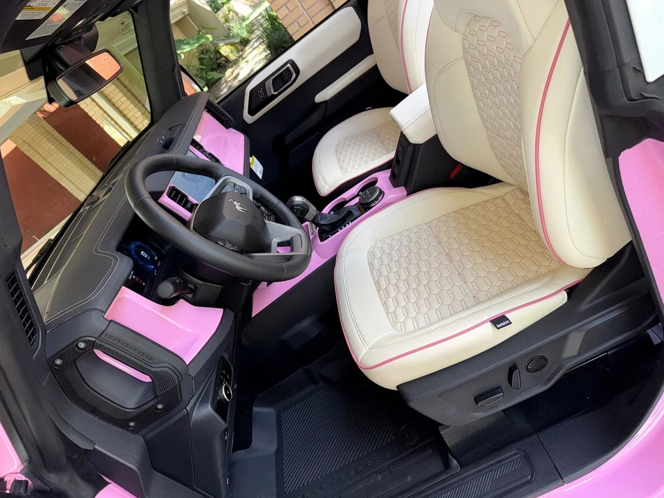 2025 Ford Bronco 6th Gen - Image 20 of 21