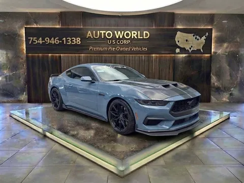 2025 Ford Mustang EcoBoost