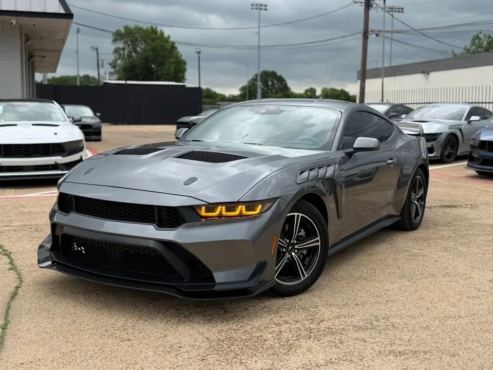 2025 Ford S650 Mustang - Image 2 of 20