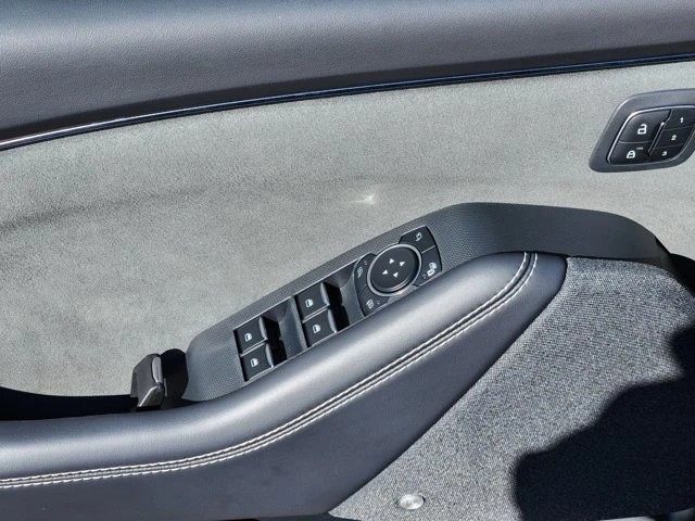 2025 Ford Mustang Mach-E - Image 9 of 19