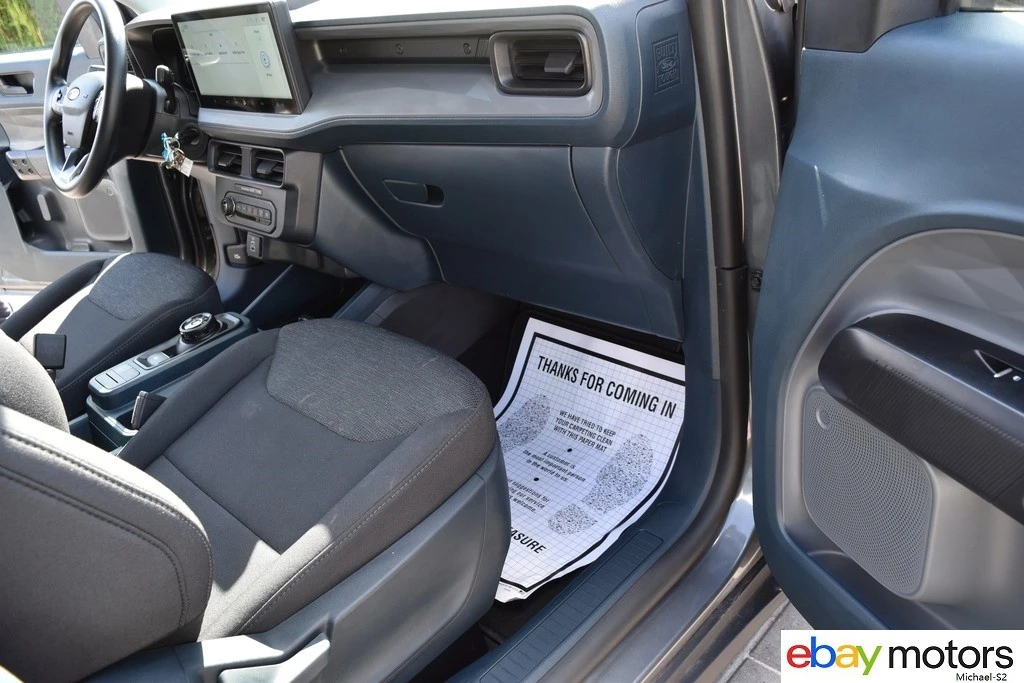 2025 Ford Maverick - Image 16 of 21