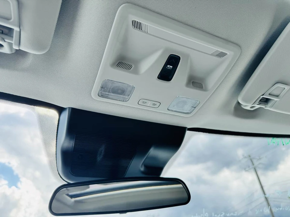 2025 Ford Maverick - Image 20 of 22
