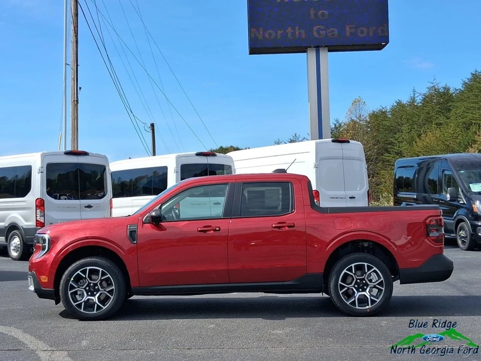 2025 Ford Maverick - Image 13 of 21