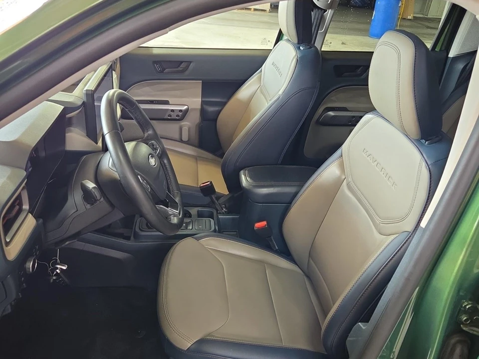 2025 Ford Maverick - Image 3 of 17