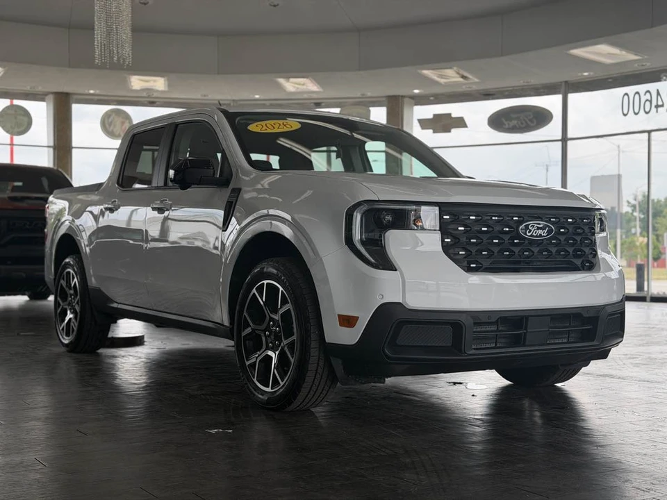 2025 Ford Maverick - Image 4 of 31